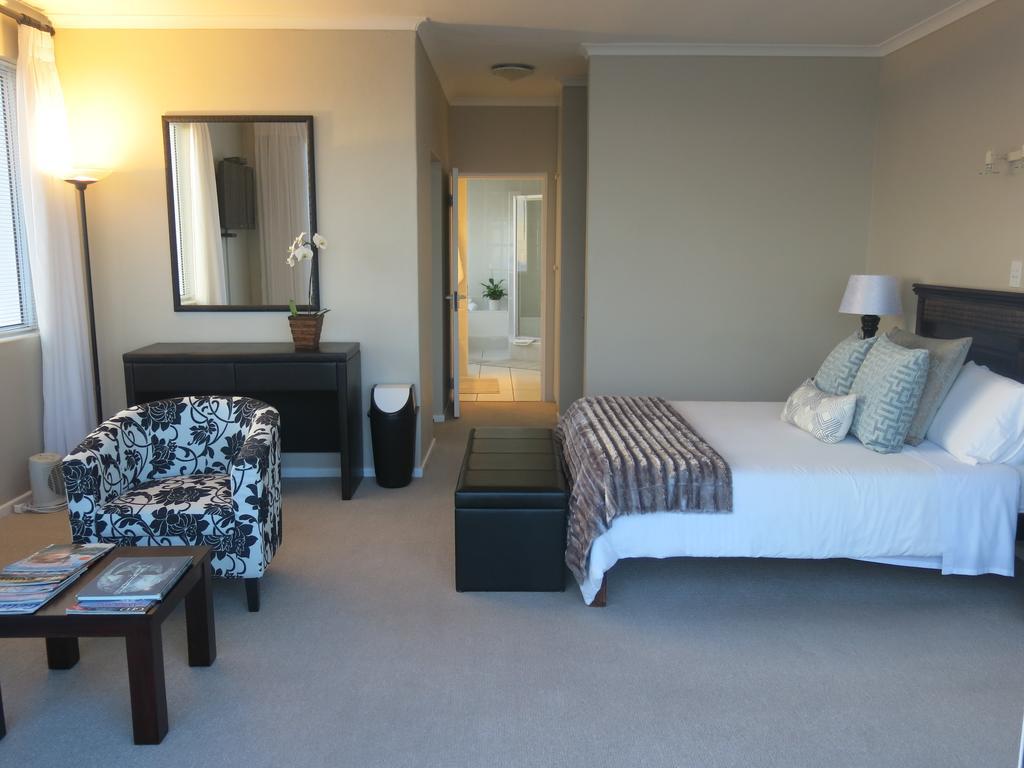 Beaumonte Guesthouse Hermanus Exterior photo